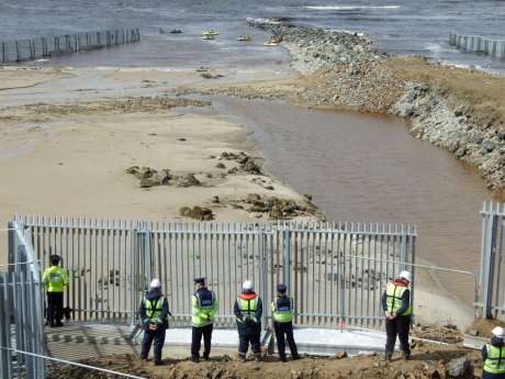 Shell servants - An Garda Siochana pump for Shell.