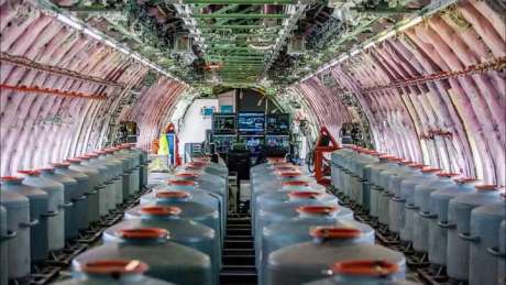 Click on image to see full-sized version is_this_inside_of_a_chemtrail_aircraft.jpg